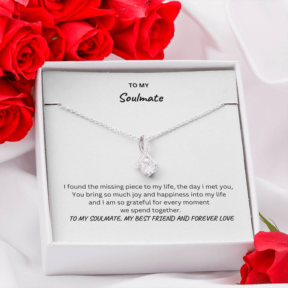 Soulmate | Alluring beauty necklace